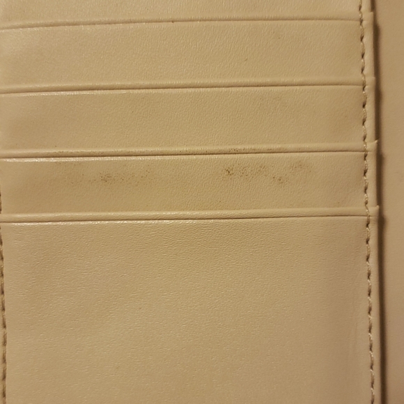 Kate Spade Wallet - Picture 5 of 5